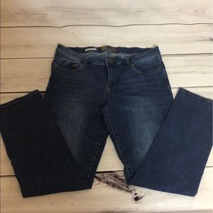 Kut from the Kloth Katy Boyfriend Jean Size 14
